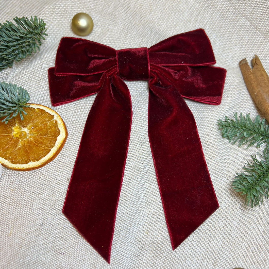 Alexa Bow (wine)