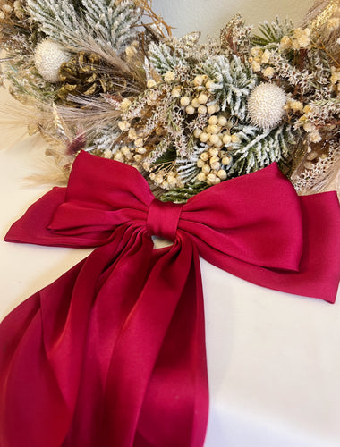 Moira Bow (red)