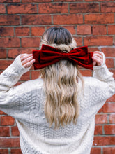 Carrie Bow (Red)